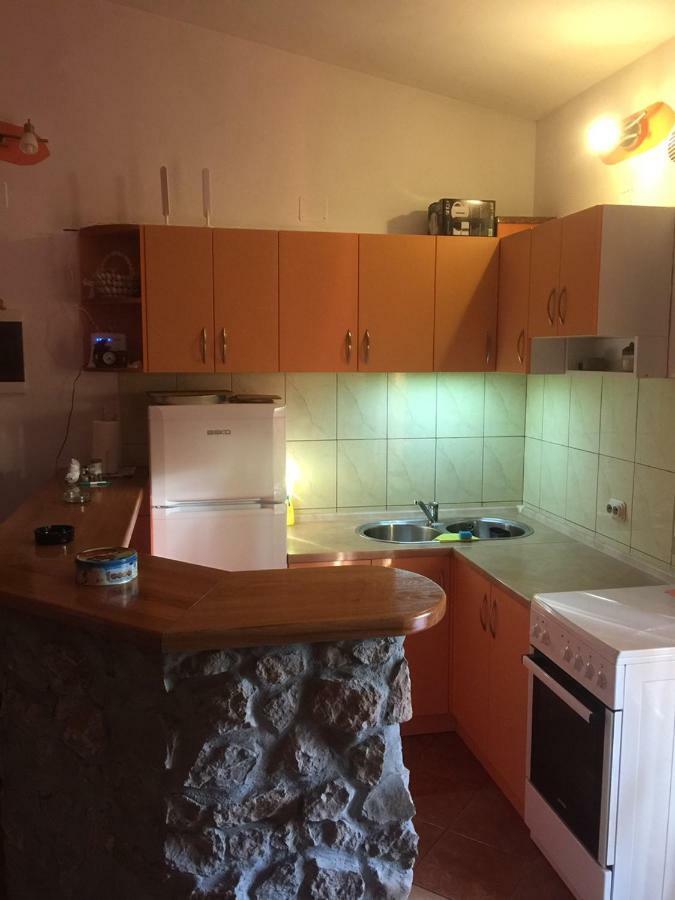 Studio apartman Hrast Seline Bagian luar foto